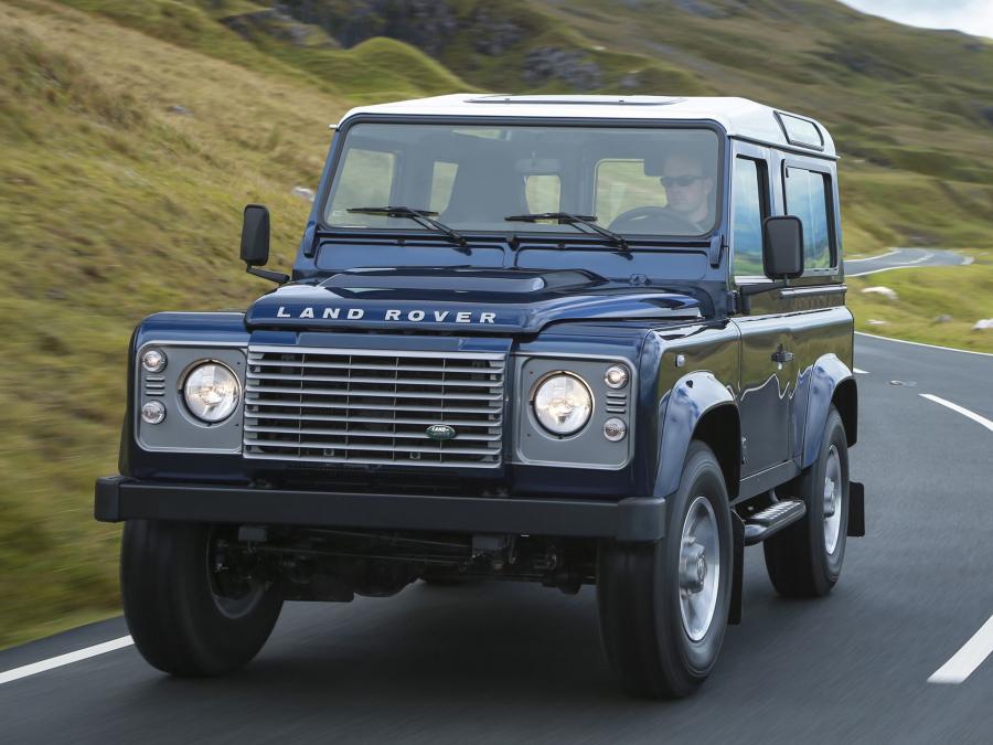  Land Rover Defender 90 Station Wagon 2007 года  (EU) (фото 2 из 25)